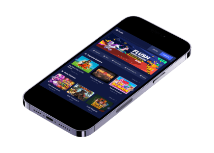 En smarttelefon som viser Flush Casino sin mobiloptimaliserte nettside, med spill og kampanjer presentert på skjermen.
